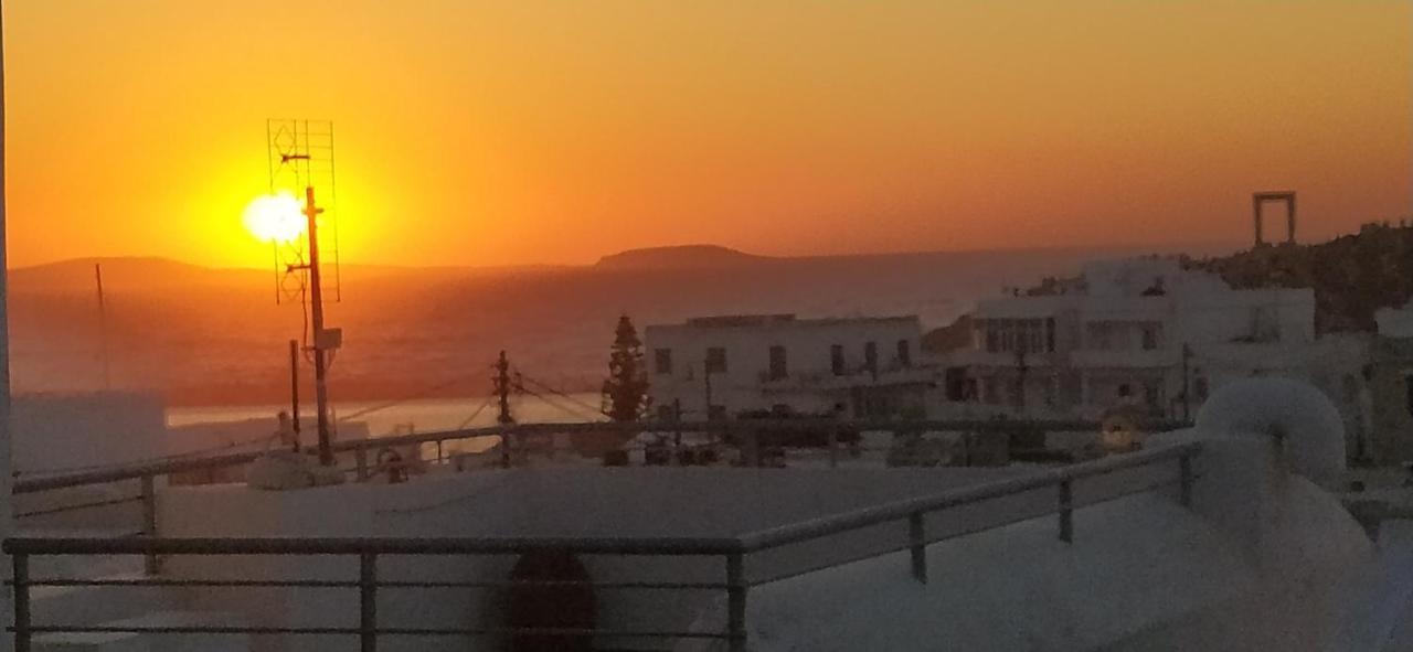 Vila Naxion Esti - Διαμονή Στην Παλιά Χώρα Της Νάξου Naxos City Exteriér fotografie